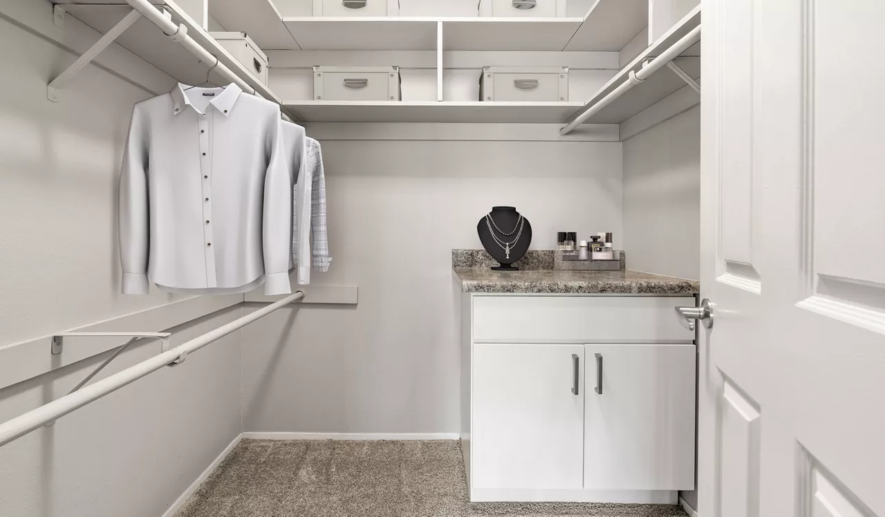 Point Bonita - Chula Vista, CA - Closet