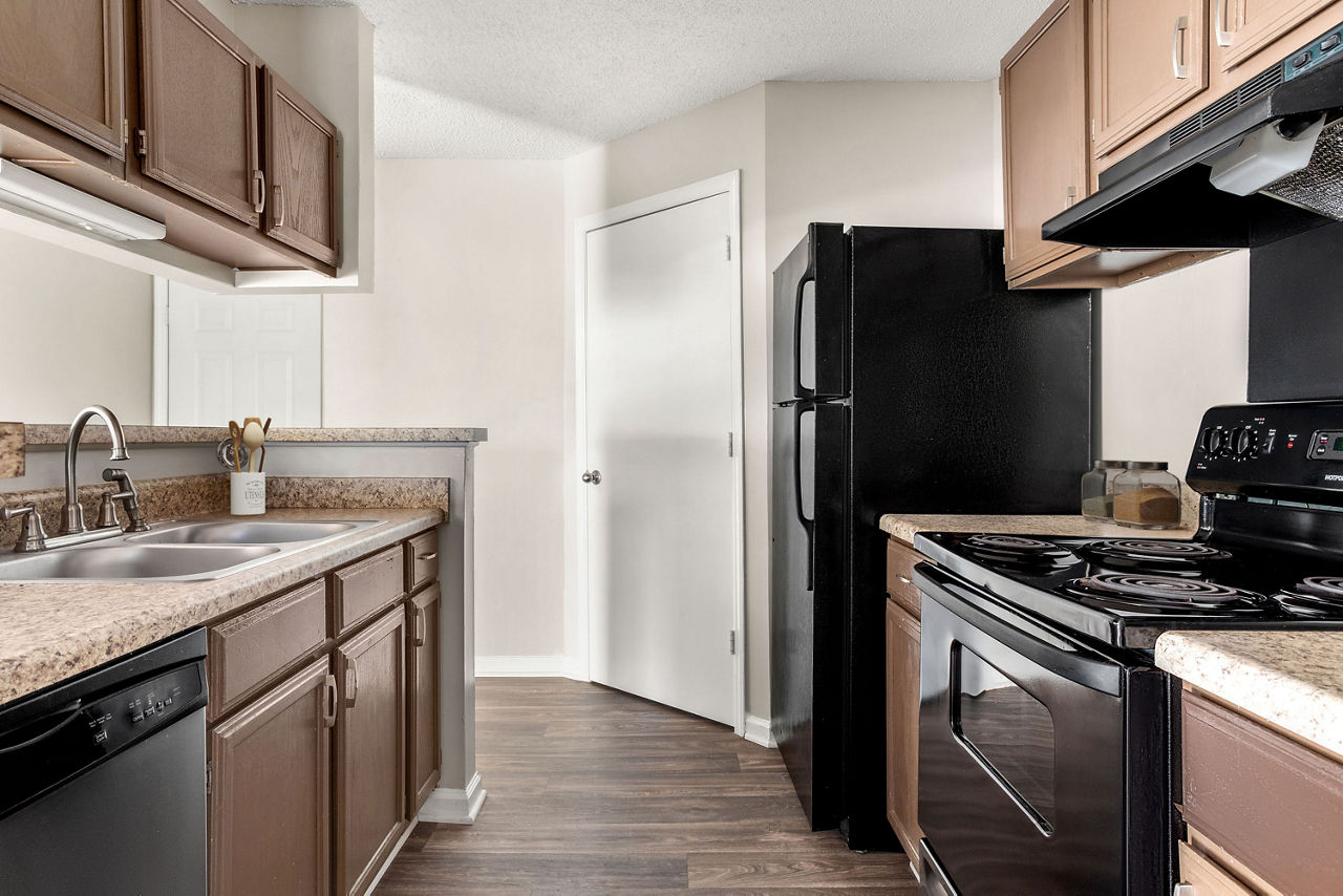 Windsor Falls - Raleigh, NC - Kitchen