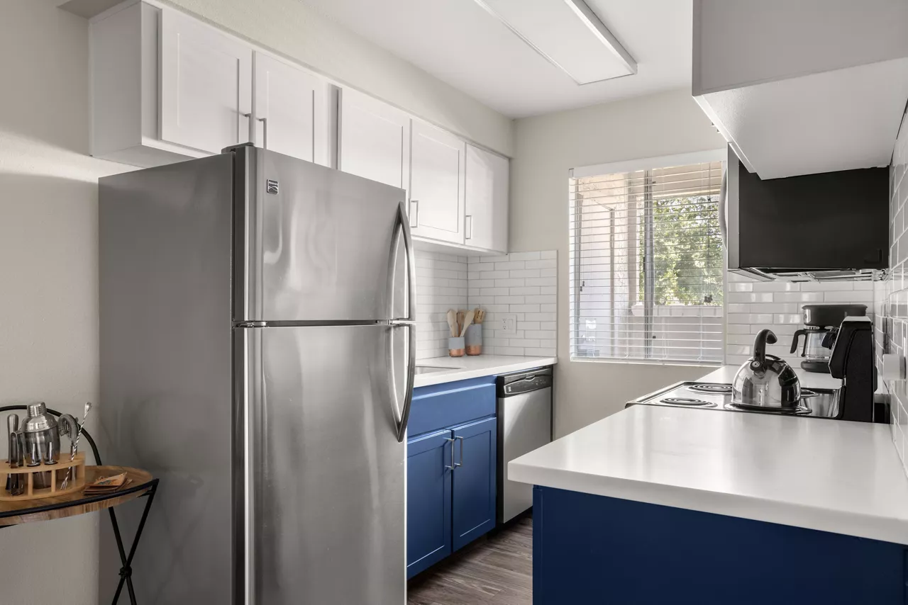 Denim Scottsdale - Scottsdale, AZ - Kitchen