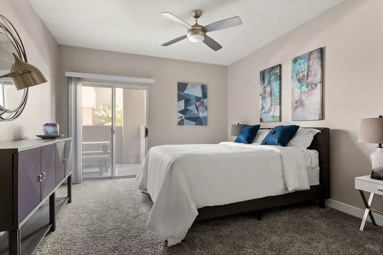 Element Apartment Homes - Las Vegas, NV - Bedroom
