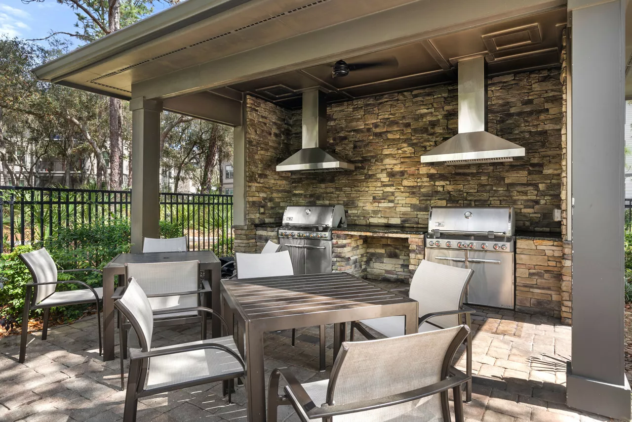 The Lodge at Hidden River in Tampa, FL - Grill Area