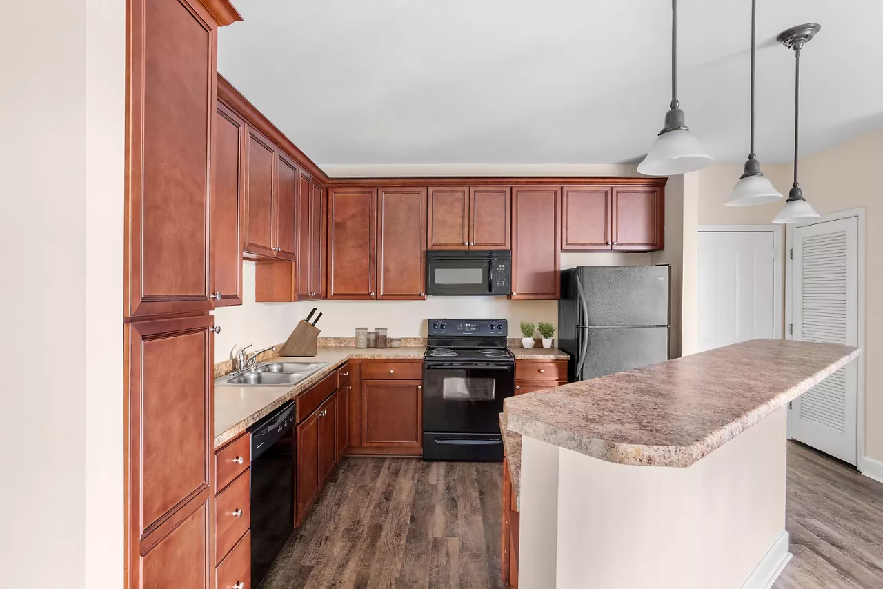 Lenox Village Town Center - Nashville, TN - Kitchen