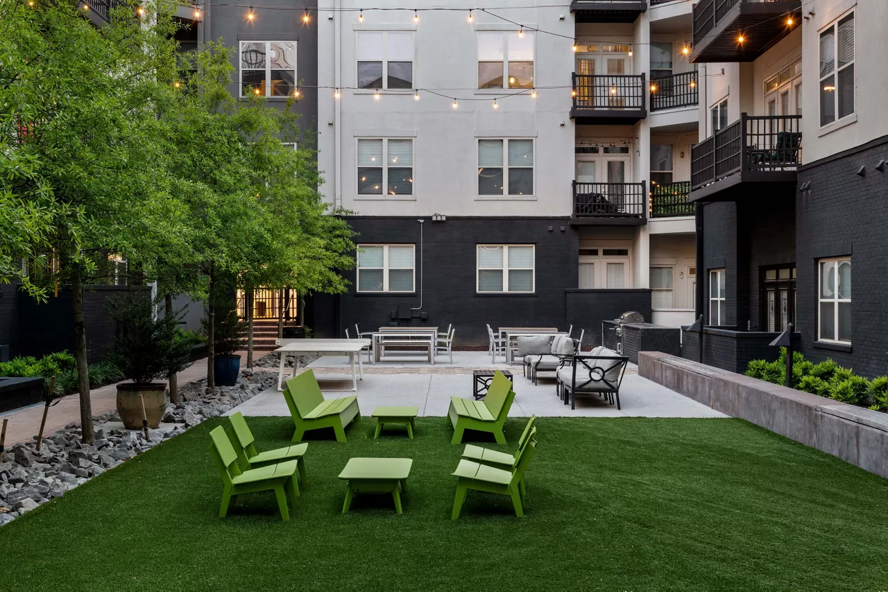 Farrington Midtown in Atlanta, GA - Outdoor Courtyard