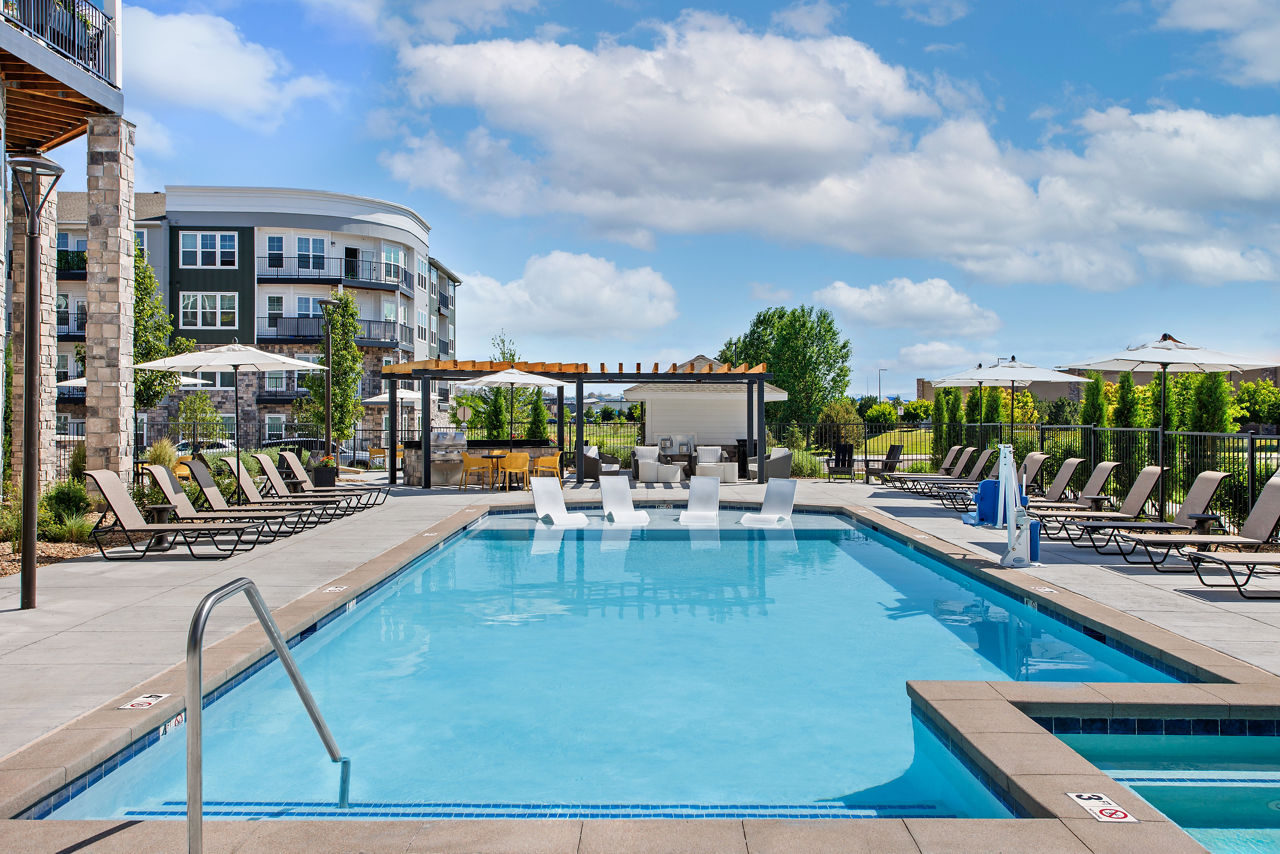 Grant Row Lofts - Thornton, CO - Pool & Spa