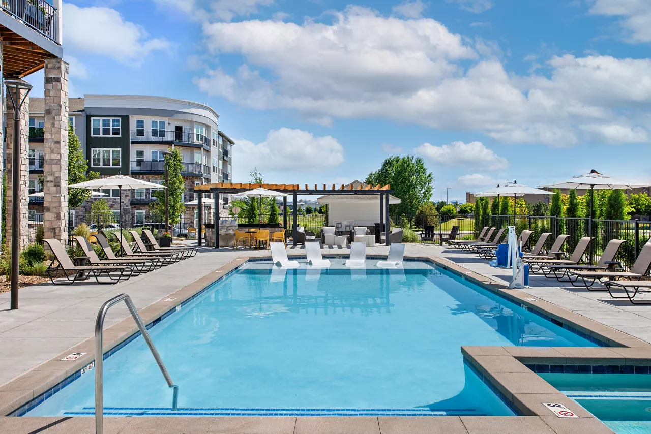 Grant Row Lofts - Thornton, CO - Pool & Spa