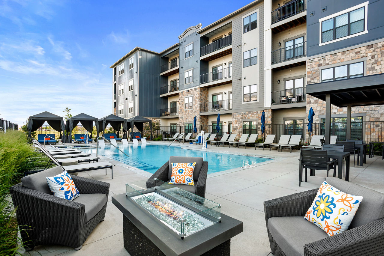 Pine and Parker - Parker, CO - Fire Pit Pool