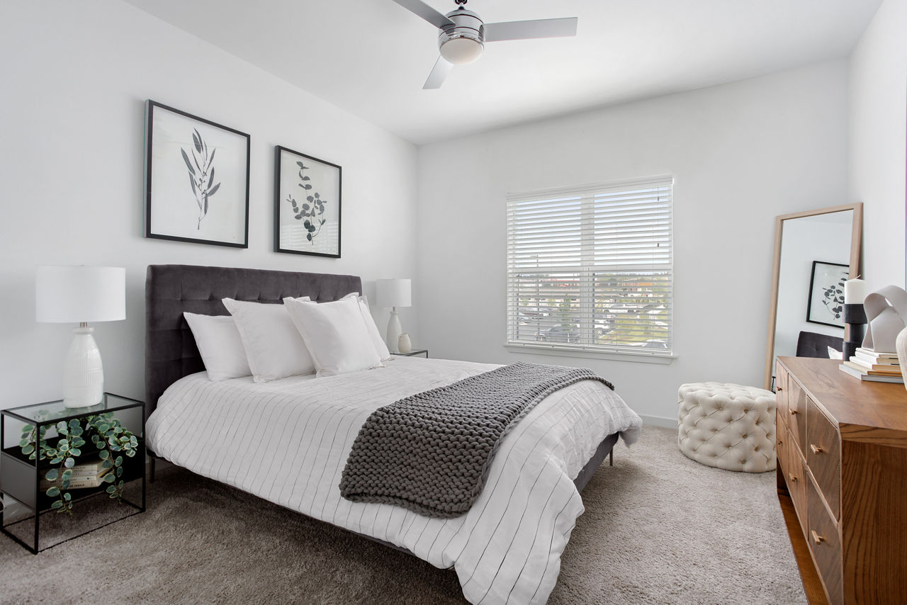 Pine and Parker - Parker, CO - bedroom