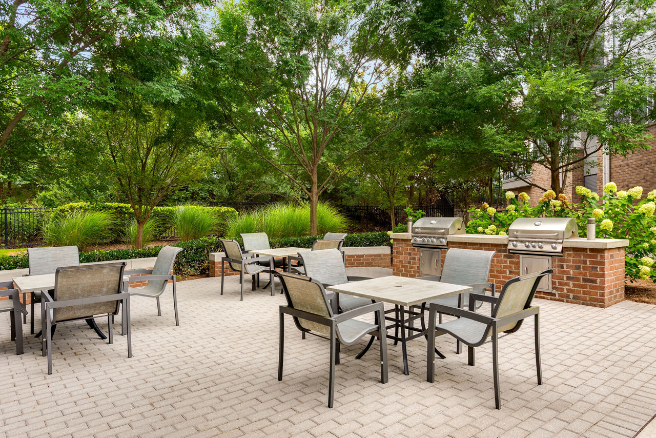 Grill area at 1760 Apartments (2 of 2)