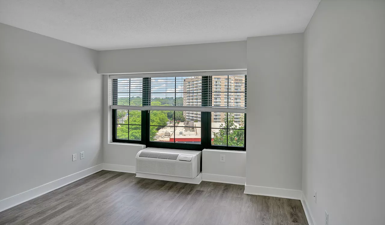 Capital Crescent Trail Residences - Bethesda, MD - Bedroom