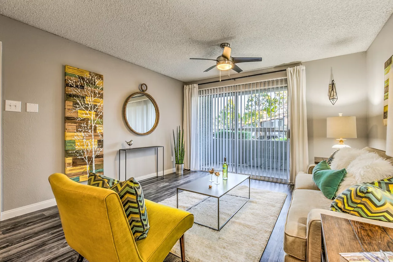 Capri - Las Vegas, NV - Living Room