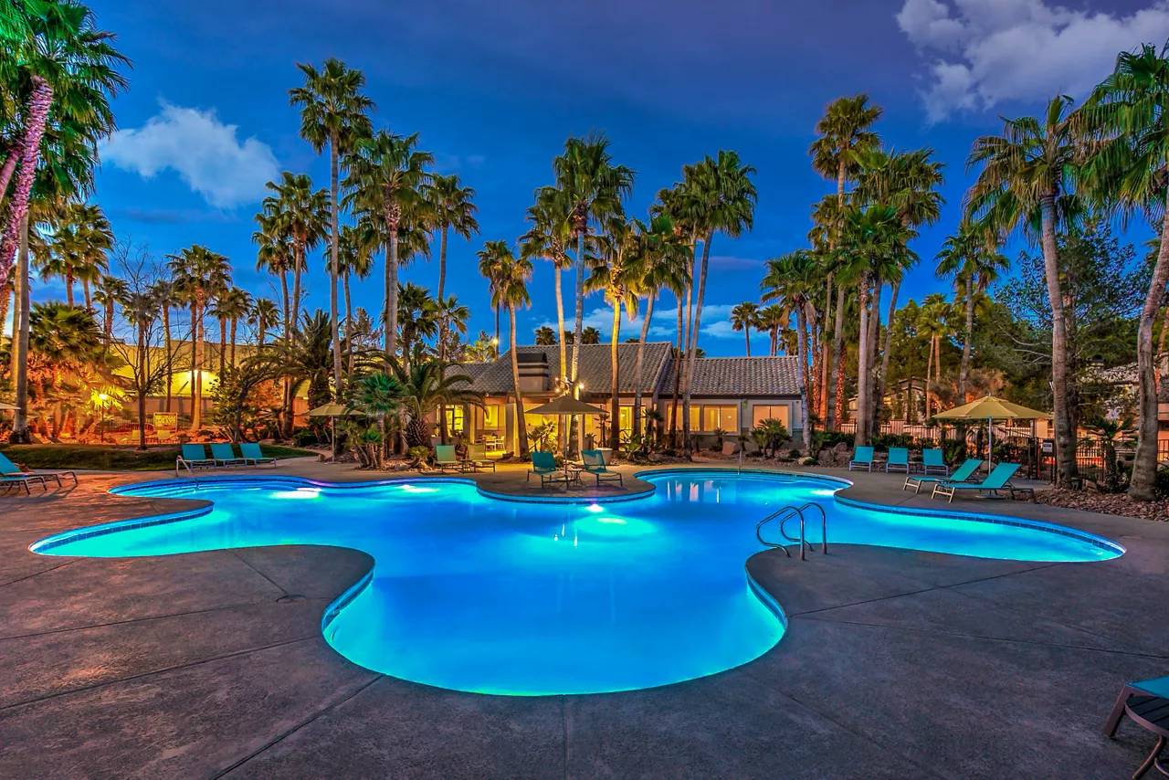 Capri North and South in Las Vegas, NV - Pool
