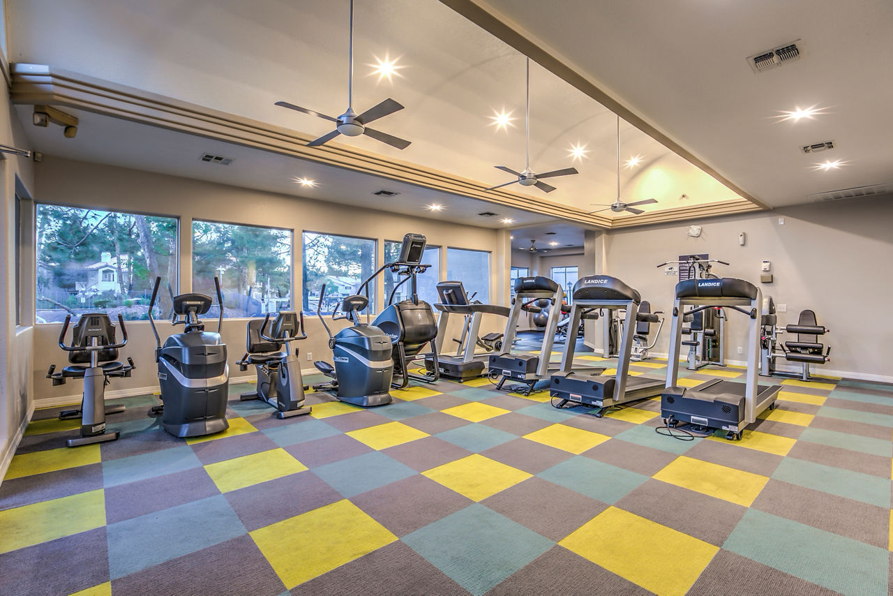 Gym at Capri (2 of 2)