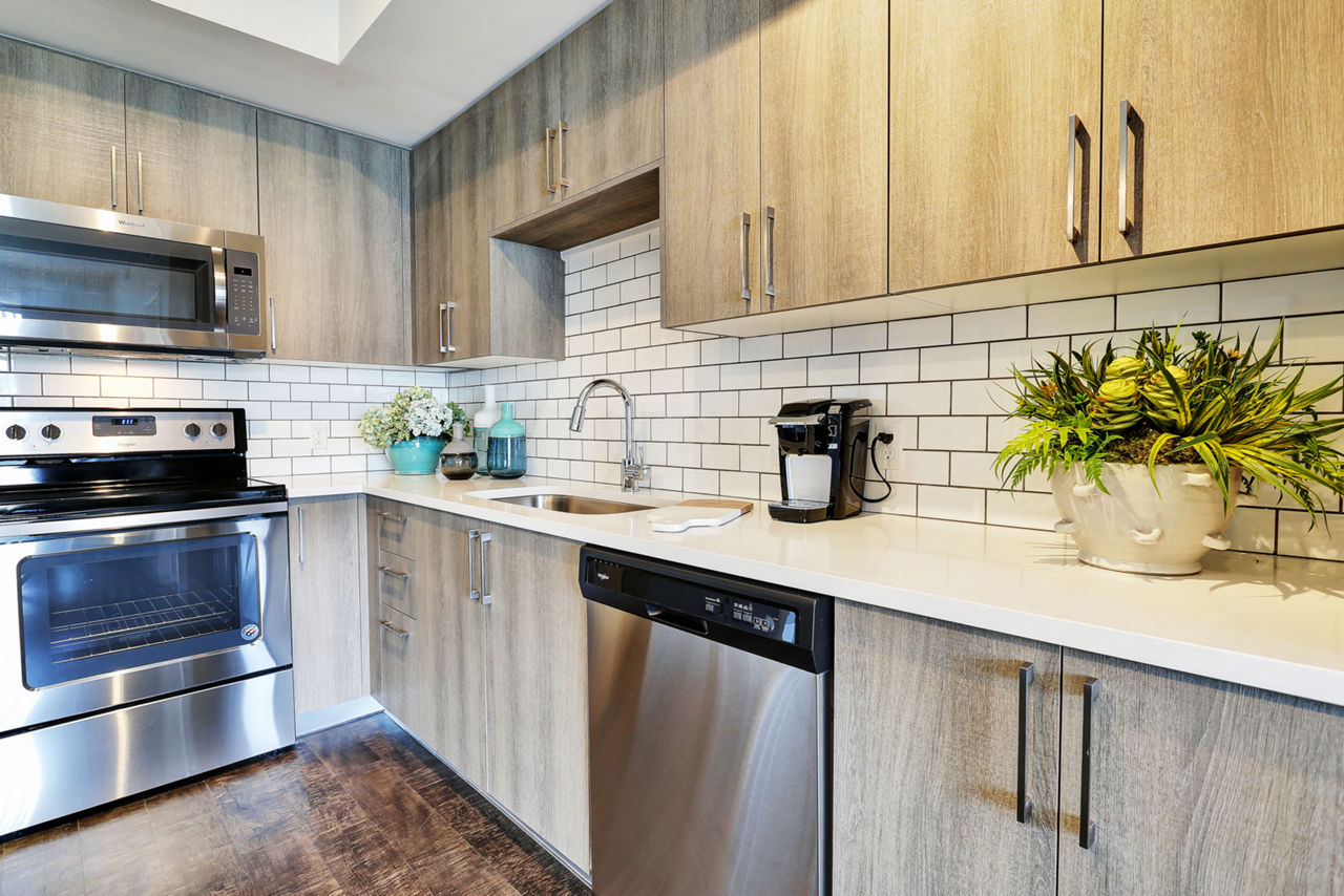 Casa Vera - Kendall, FL - Interior Kitchen