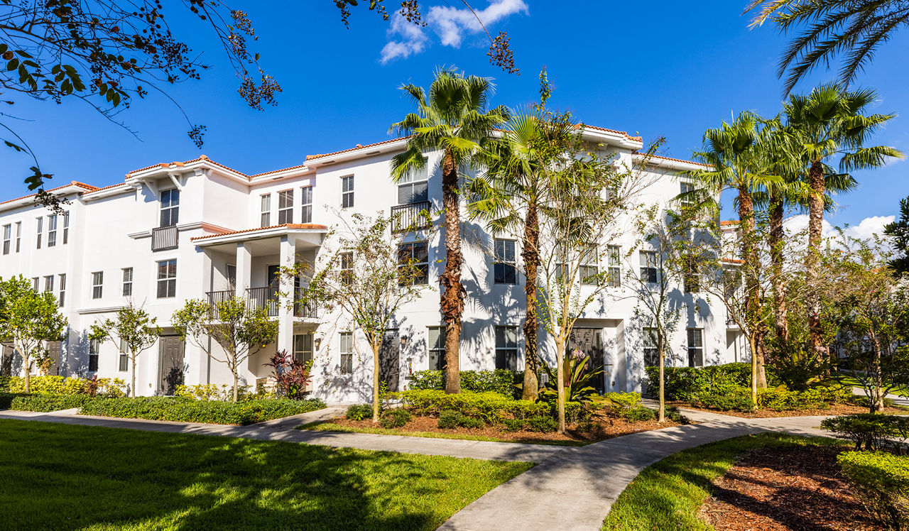 City Center on 7th - Pembroke Pines, FL - Exterior