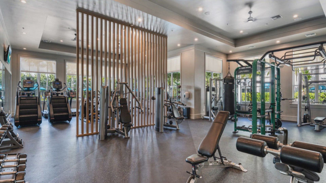 Gym at City Center On 7th (2 of 4)