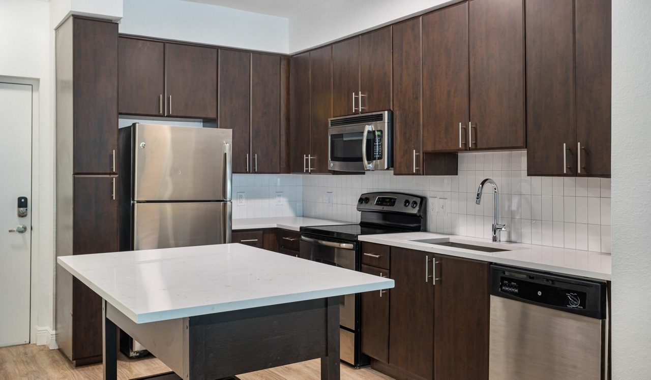 City Center on 7th - Pembroke Pines, FL - Kitchen
