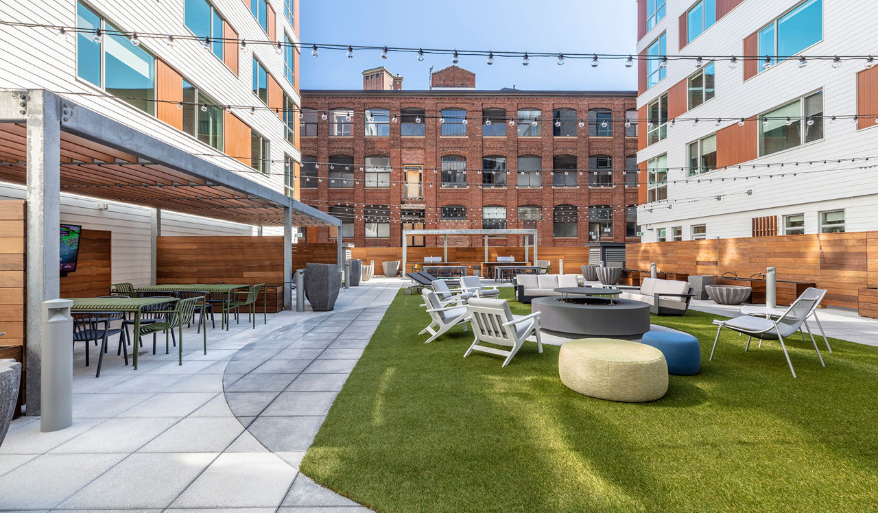 Prism - Cambridge, MA - Outdoor area