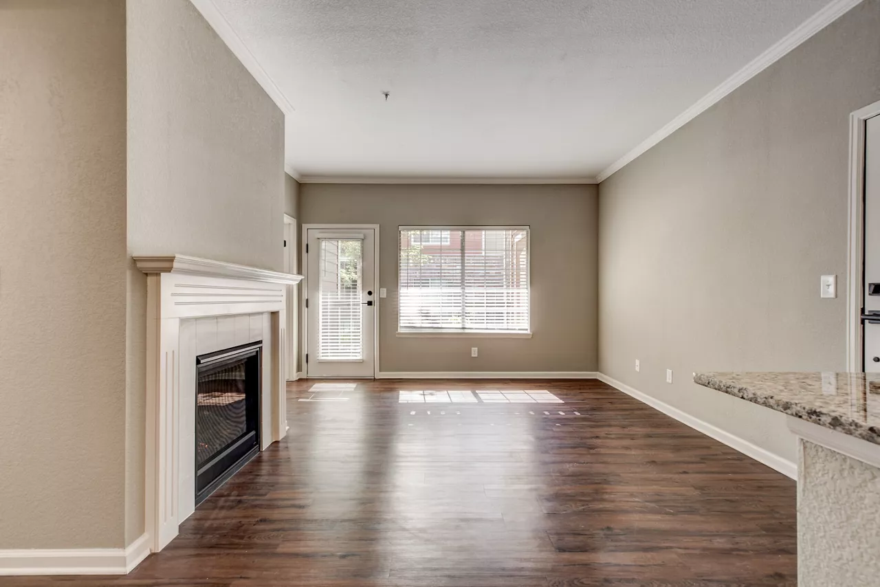 Oak Trail at Cherry Creek - Denver - Interior