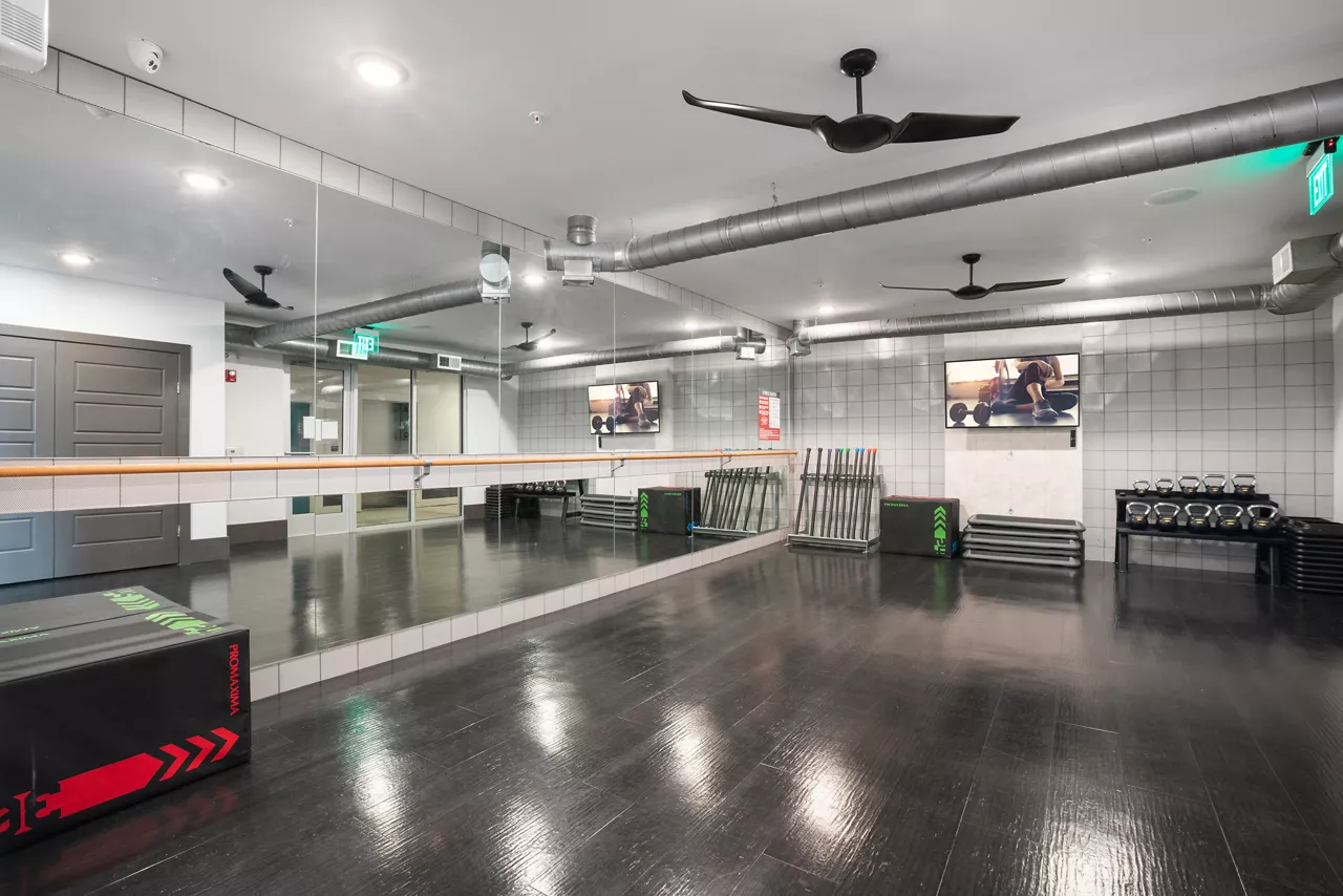 Cue Apartments in Jacksonville, FL - Fitness Center