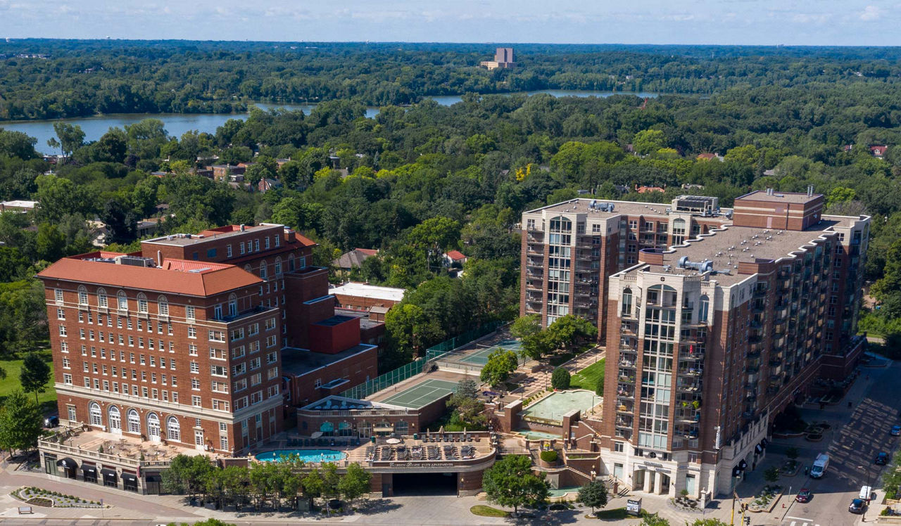 The Beach Club - Minneapolis, MN - Exterior