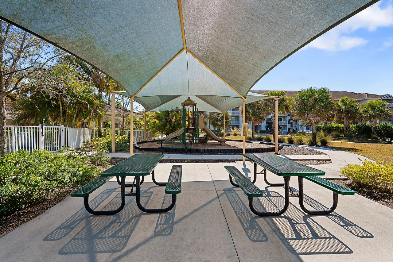 Milano Lakes in Naples, FL - Picnic Tables