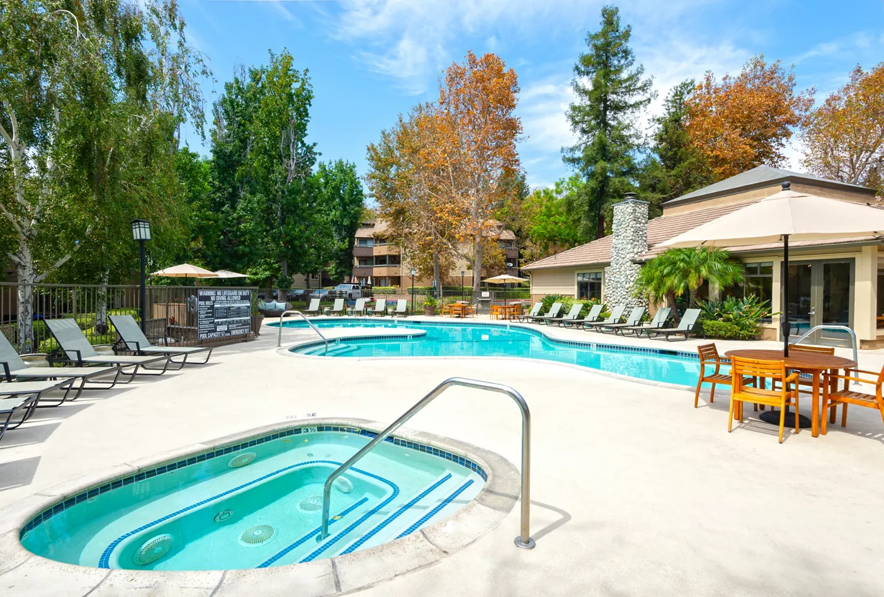 Creekside Alta Loma - Rancho Cucamonga, CA - Spa