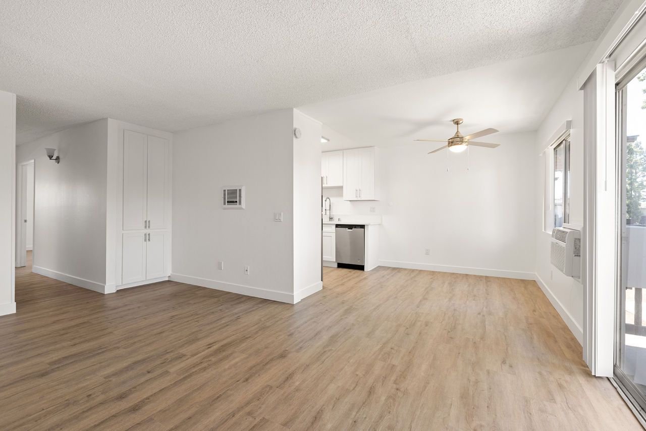 Park Apartments - Escondido, CA