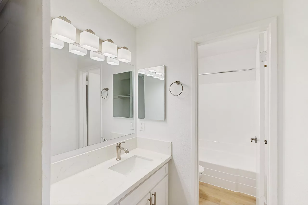 Bay Apartments - San Diego, CA - bathroom