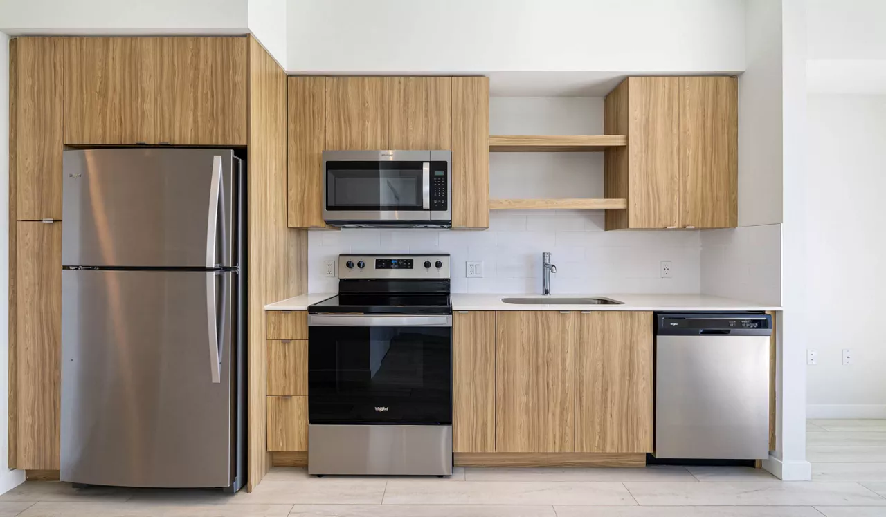 The District at Flagler Village - Fort Lauderdale, FL - Kitchen