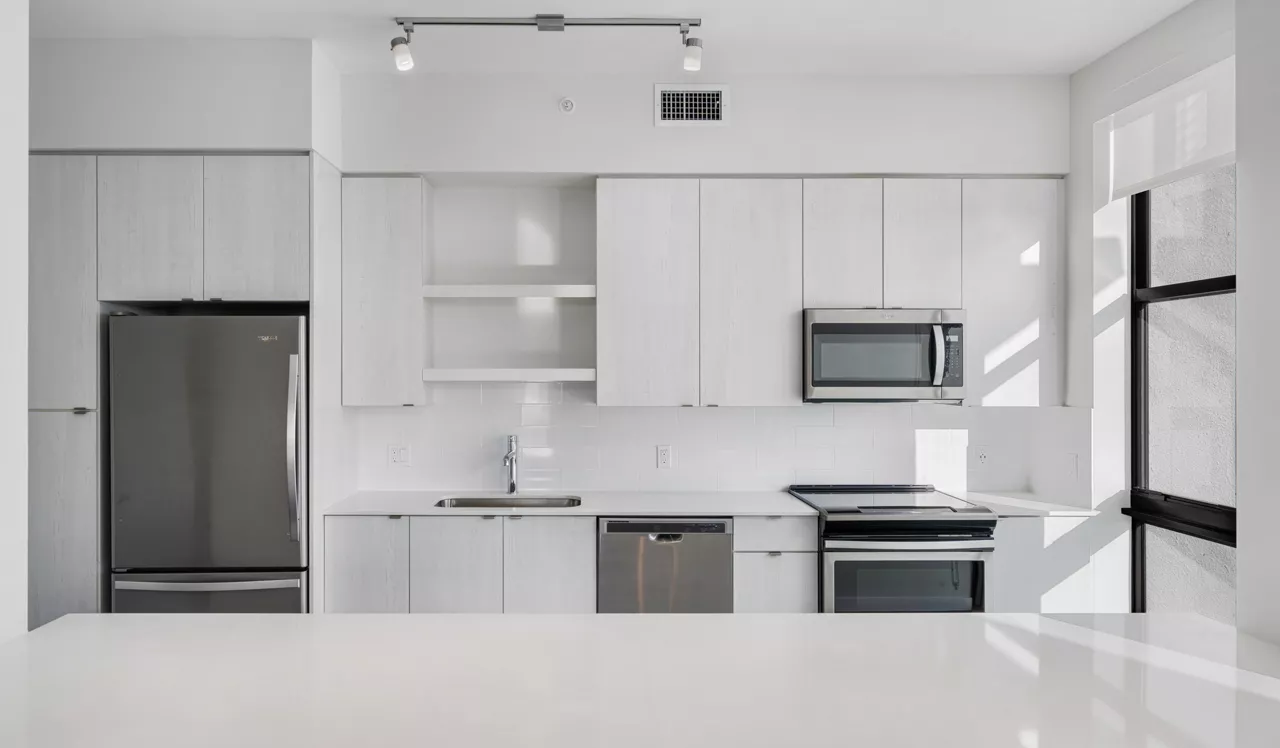 The District at Flagler Village - Fort Lauderdale, FL - Kitchen