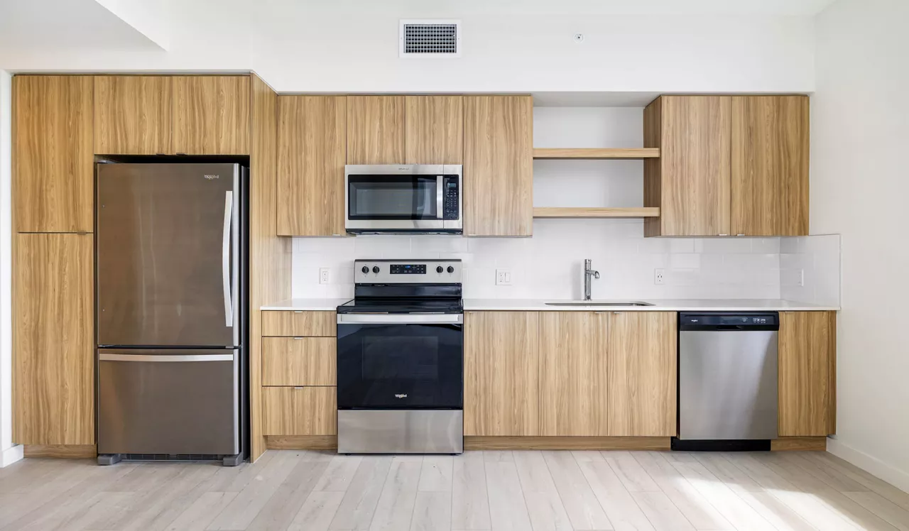 The District at Flagler Village - Fort Lauderdale, FL – Interior Kitchen