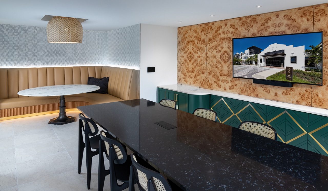 Solea at Miami Lakes - Hialeah, FL - lounge