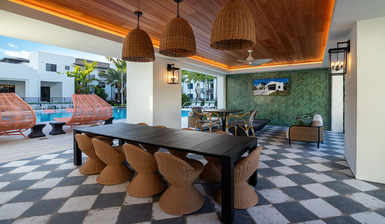 Solea at Miami Lakes - Hialeah, FL - lounge