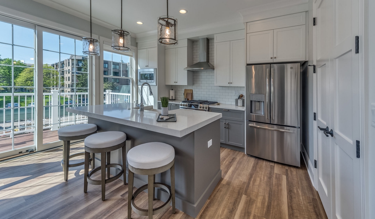 Eldridge Townhomes - Residences - Kitchen