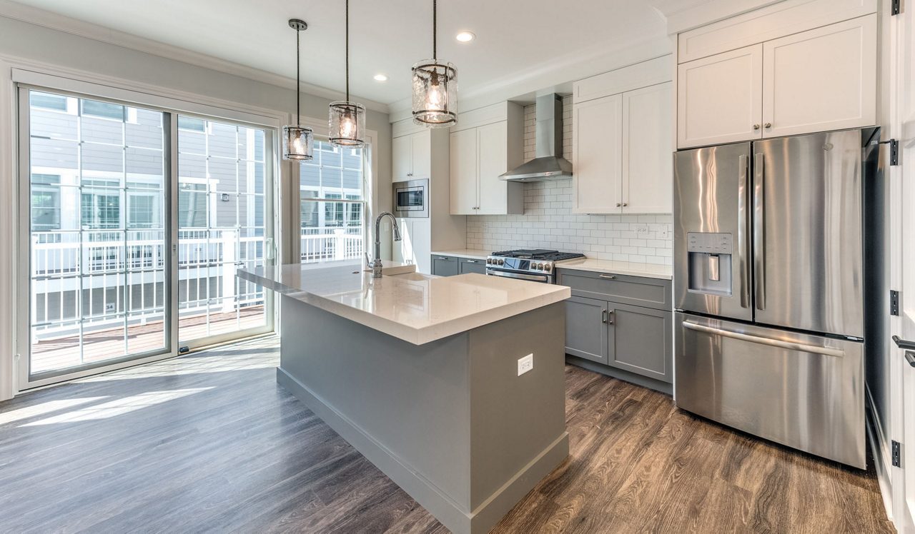Eldridge-Townhomes-Maple-Kitchen-View-2.jpg