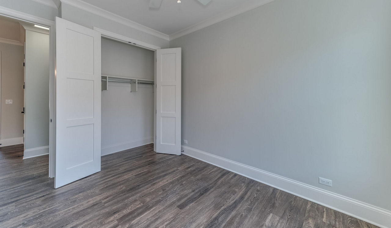 Elm Creek Eldridge Townhomes - Elmhurst, IL - Bedroom