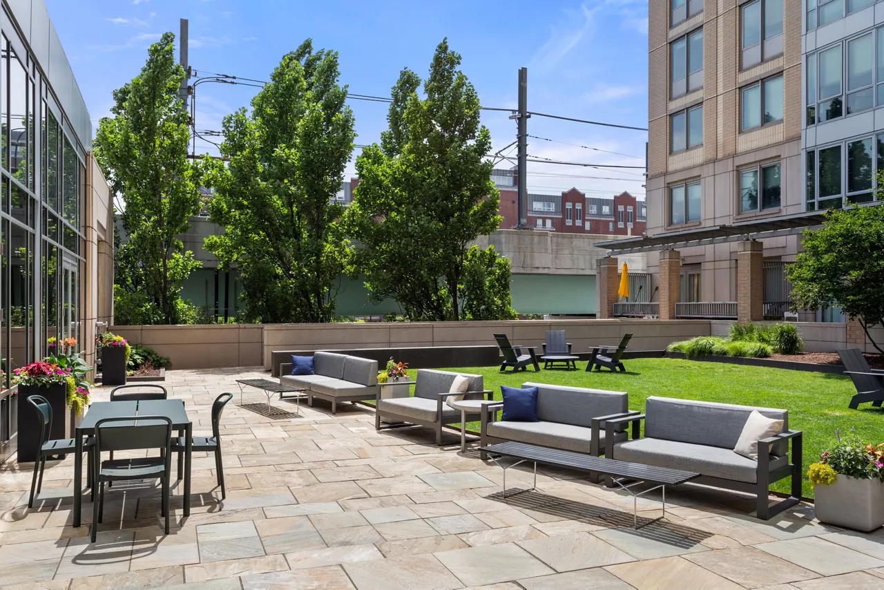 Elevate - Cambridge, MA - Courtyard