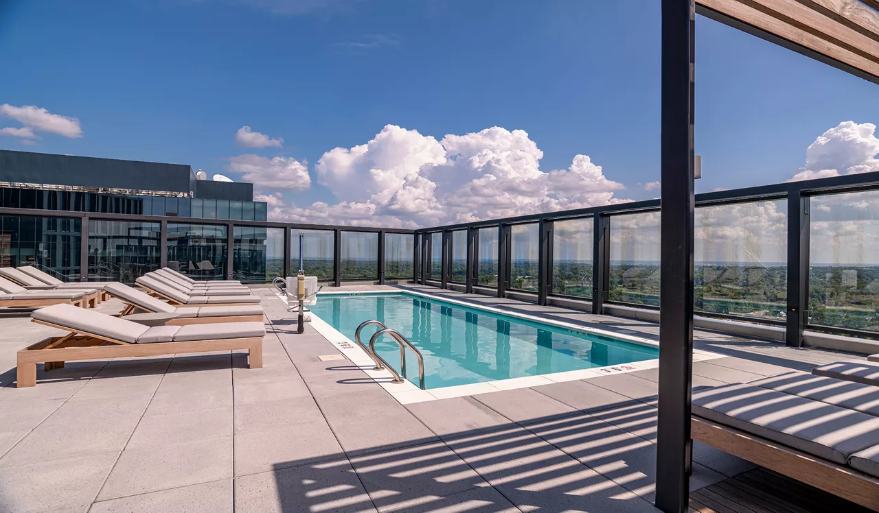 The Elm - Bethesda, MD - Pool