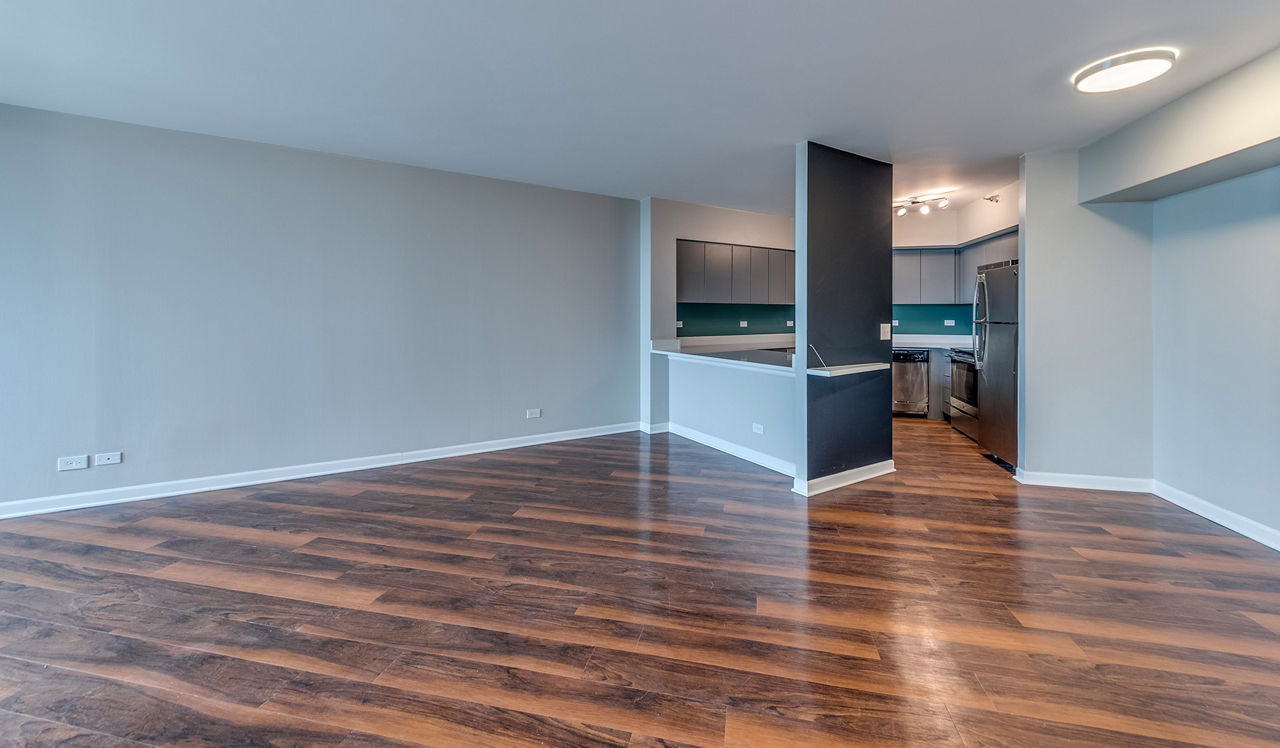 Evanston Place Apartments - Evanston, IL - Dining Room