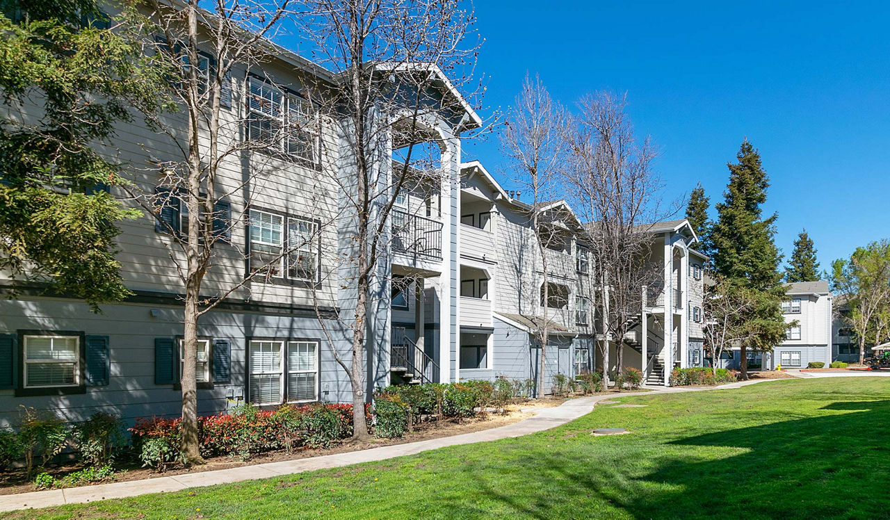 Monterey Grove - San Jose, CA - Exterior