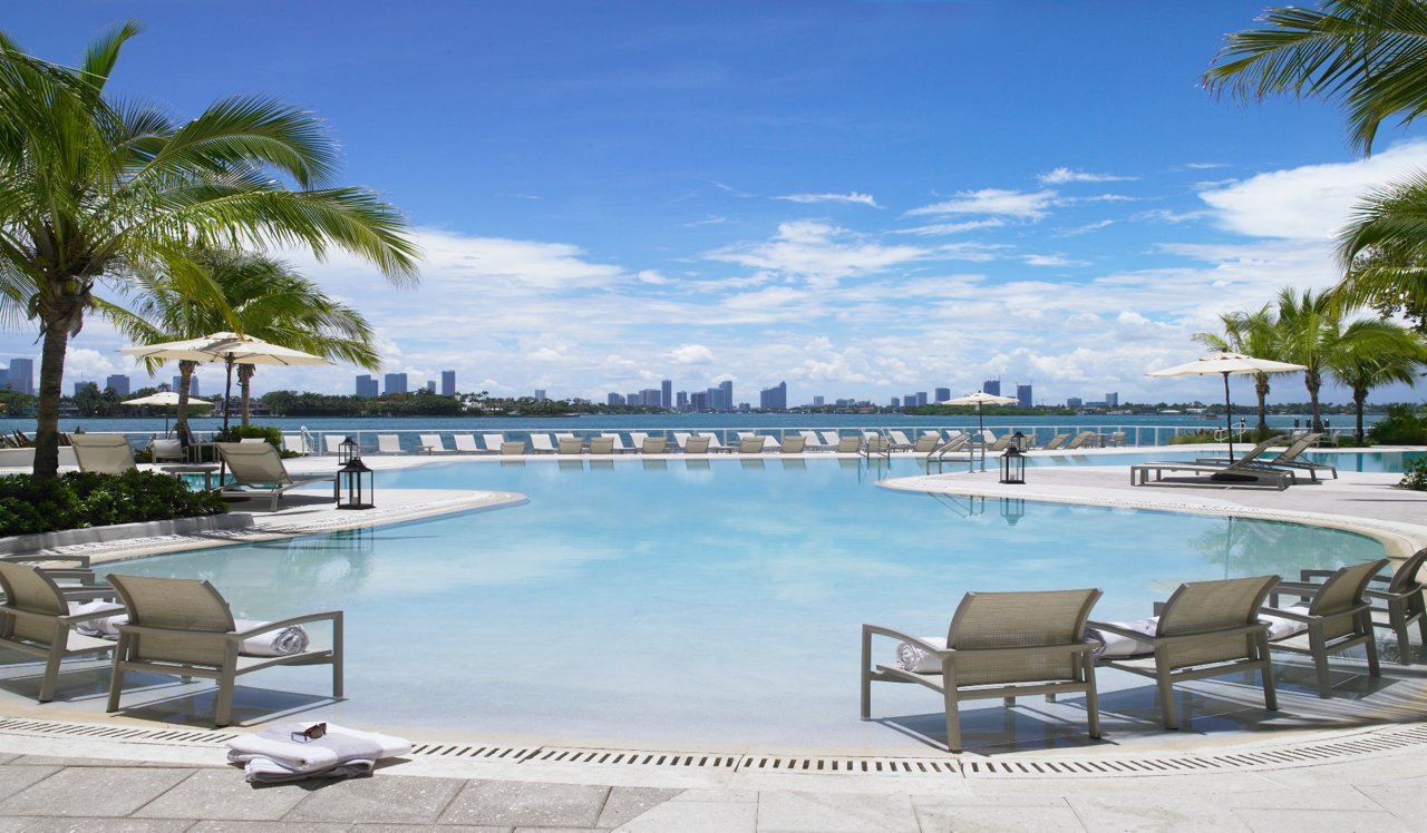 Southgate Towers - Miami, Fl - Pool Deck with a view of the bay