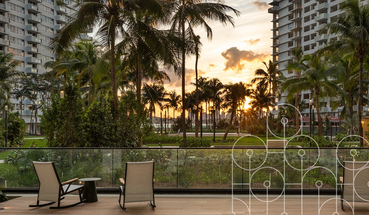 Flamingo Point - Miami, FL - Courtyard