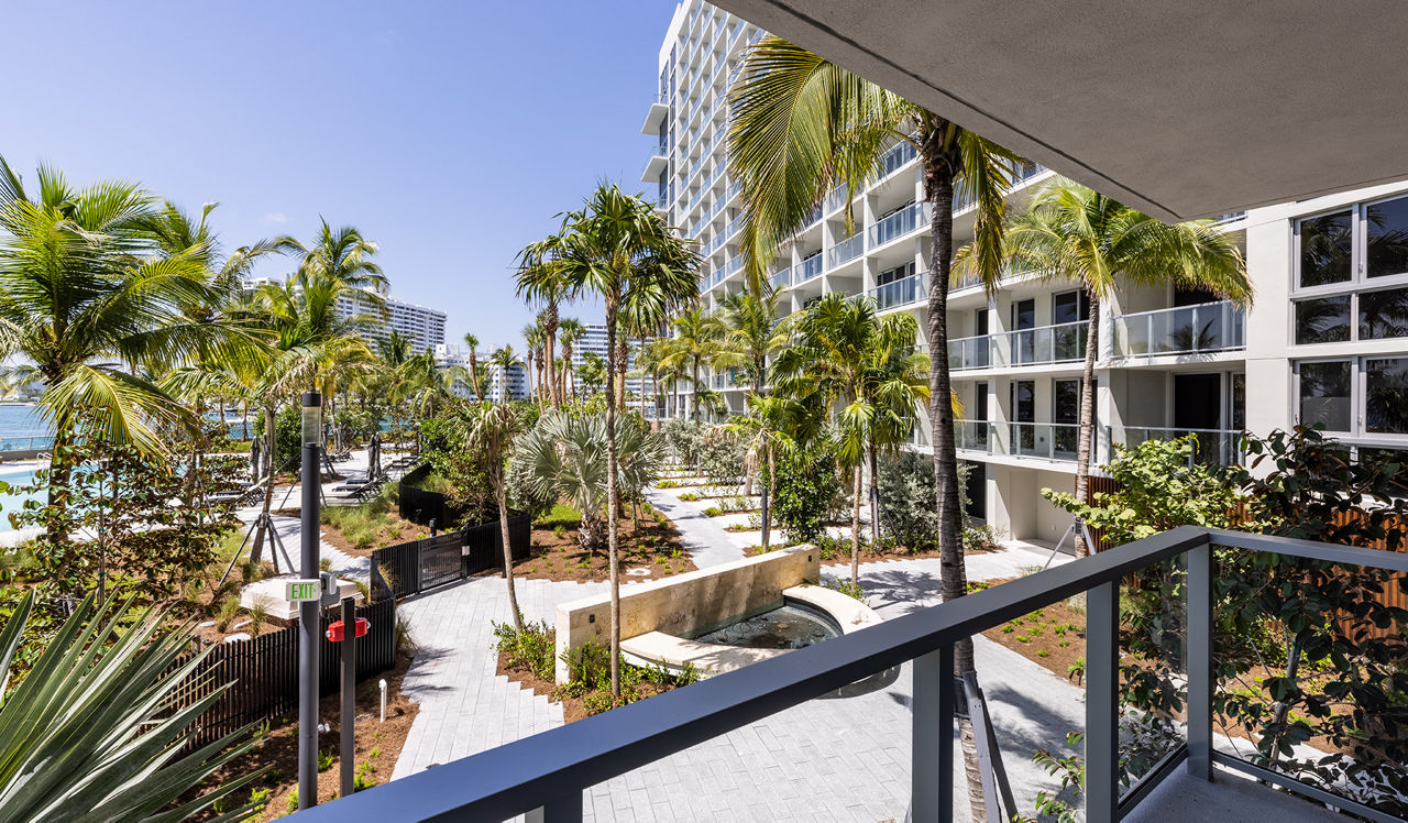 Flamingo Point - Miami, FL - The Horizon Balcony View