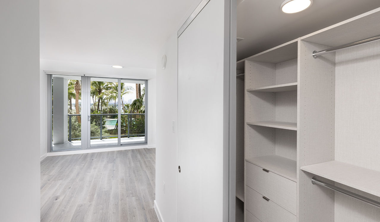 Flamingo Point - Miami, FL -  The Horizon Interior Bedroom