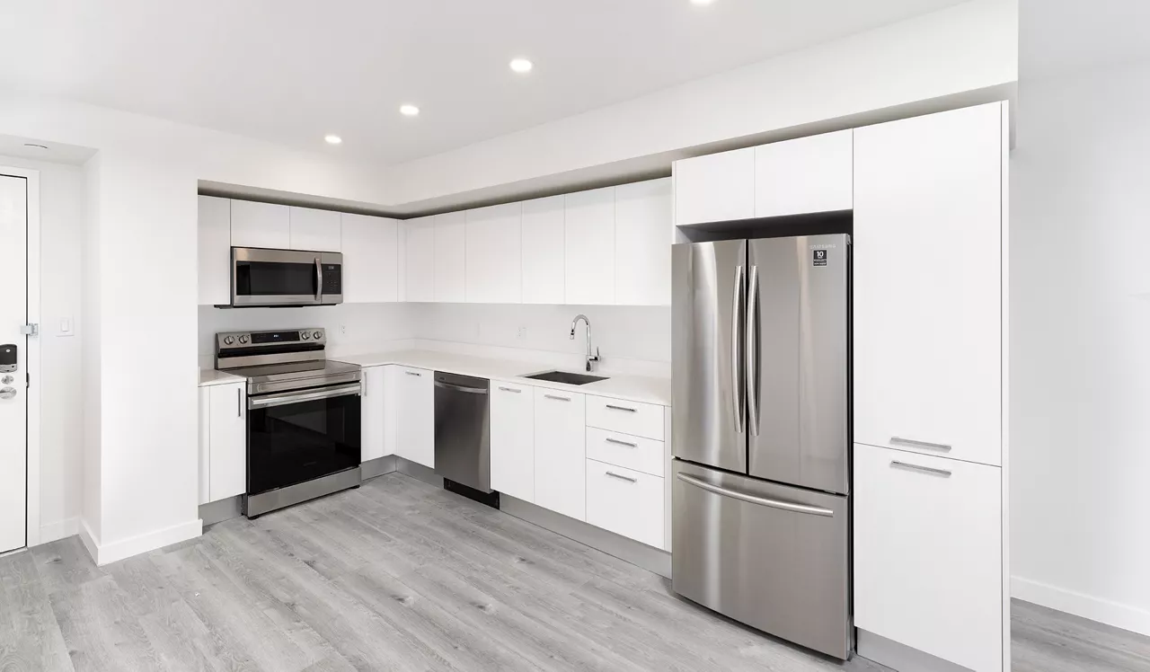 Flamingo Point - Miami, FL -  The Horizon Interior Kitchen