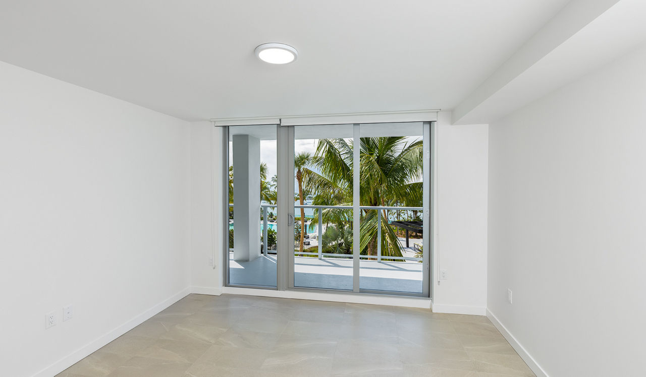 Flamingo Point - Miami, FL - Bedroom