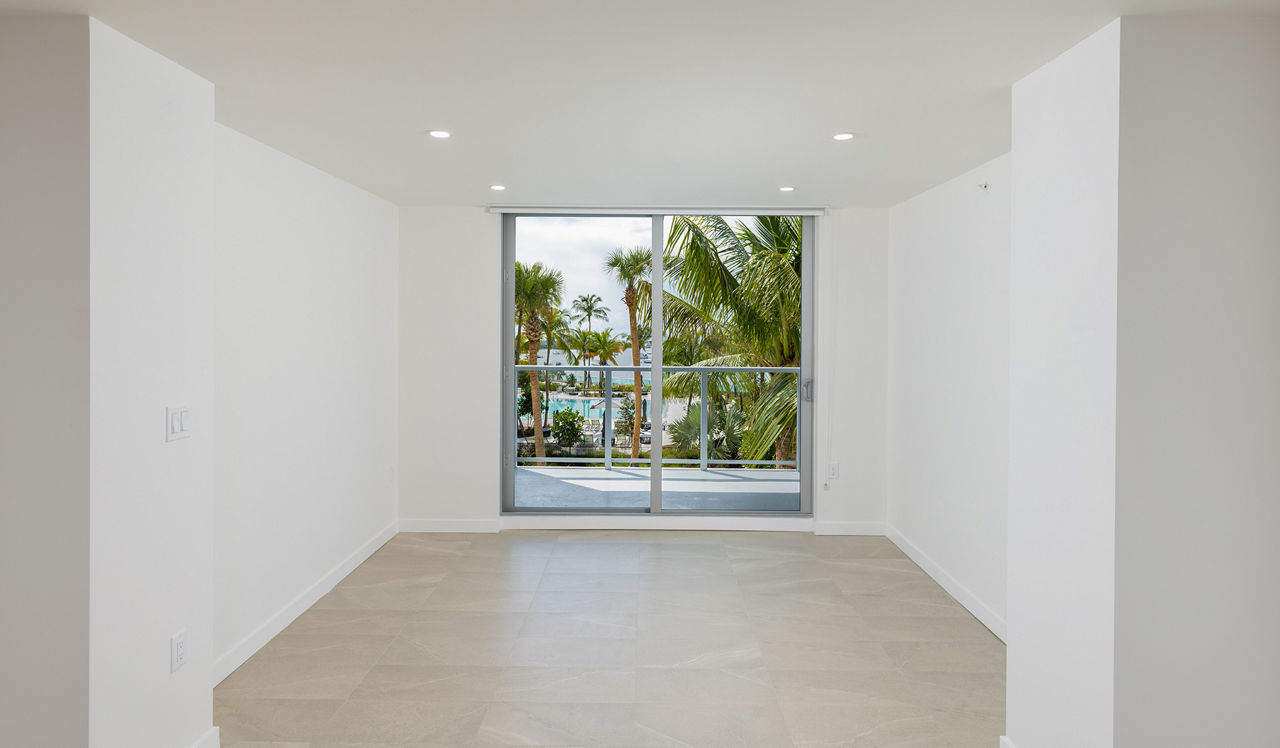 Flamingo Point - Miami, FL - Living Room