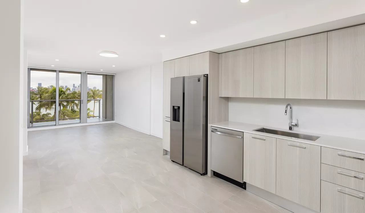 Flamingo Point - Miami, FL - Sunset Villas 2C Kitchen