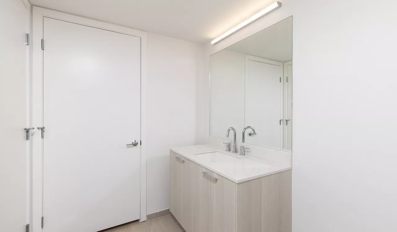 Flamingo Point - Miami, FL - Bathroom