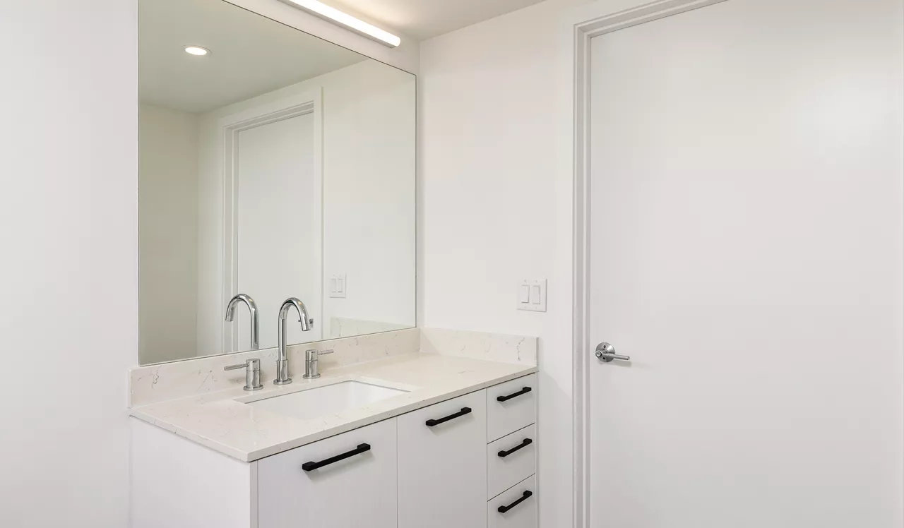 Flamingo Point - Miami, FL - Bathroom